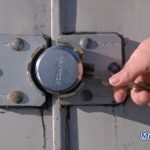 How-to-Open-a-Frozen-Lock-canada